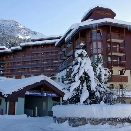 Cheval Blanc 12 *